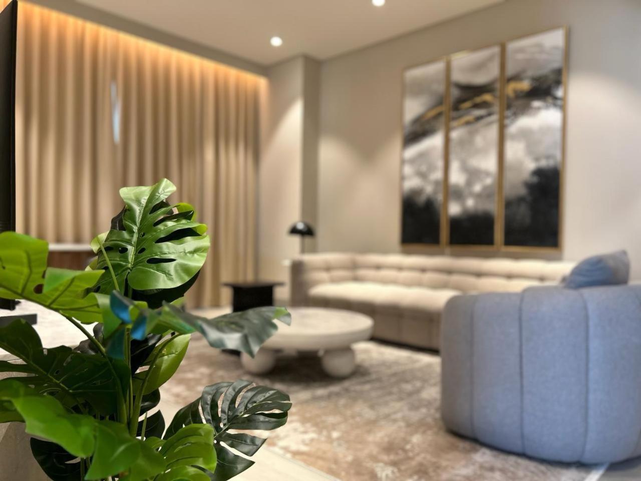Dubai Marina Walk Gem Modern Apartments With Pool & Gym Access, Steps To Beach & Metro Managed By Sunnyhomes المظهر الخارجي الصورة