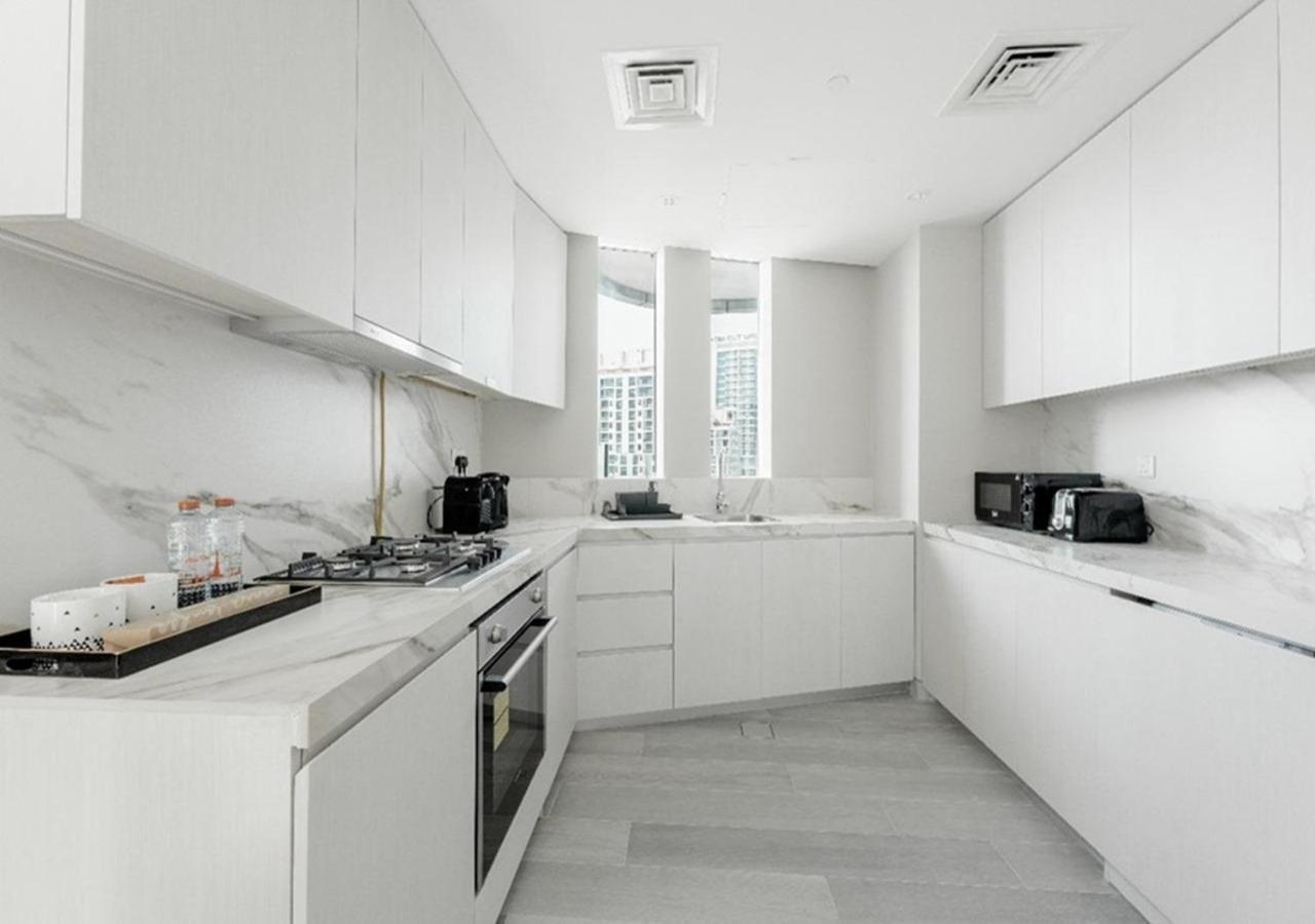 Dubai Marina Walk Gem Modern Apartments With Pool & Gym Access, Steps To Beach & Metro Managed By Sunnyhomes المظهر الخارجي الصورة